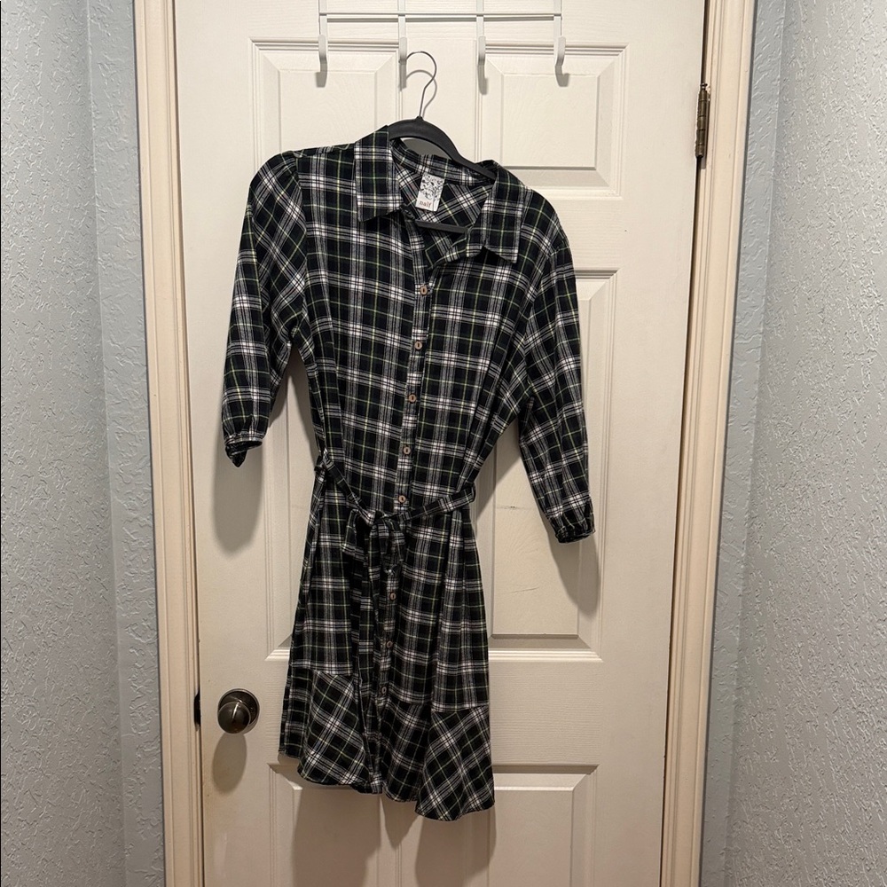 NAIF Black and White Checkered Fabric